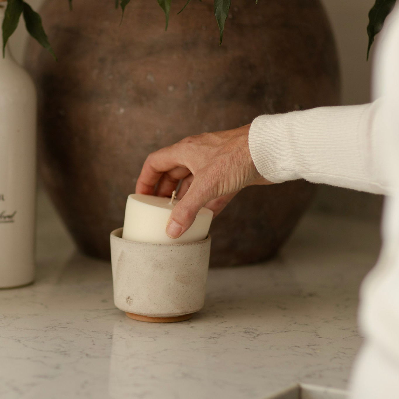 REFILLABLE CANDLE SET: FORM 01 CHALK + 3 CONTINUATIONS