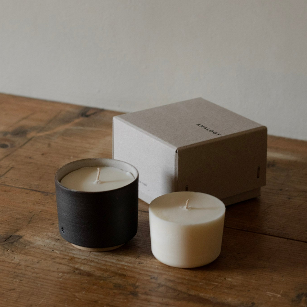 REFILLABLE CANDLE SET: FORM 01 PEAT + CONTINUATION